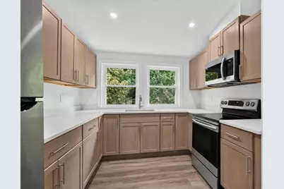 391 Cedar Brook Rd #2, Lynn, MA 01904 - Photo 2
