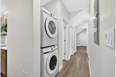 391 Cedar Brook Rd #2, Lynn, MA 01904 - Photo 8