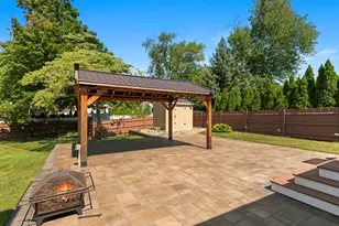 7 Fabens St, Saugus, MA 01906 - Photo 42