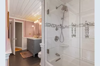 7 Fabens St, Saugus, MA 01906 - Photo 22