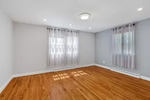 7 Fabens St, Saugus, MA 01906 - Photo 12