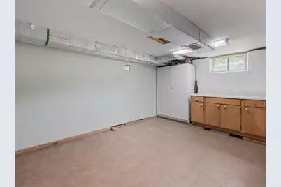 7 Fabens St, Saugus, MA 01906 - Photo 34