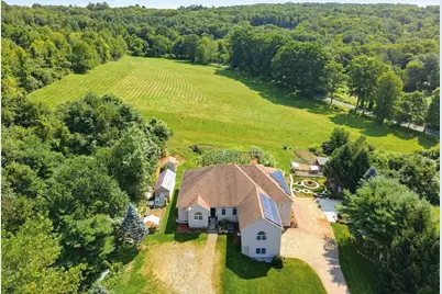 36 E Brookfield Rd, North Brookfield, MA 01535 - Photo 34