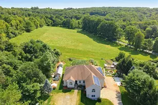 36 E Brookfield Rd, North Brookfield, MA 01535 - Photo 34