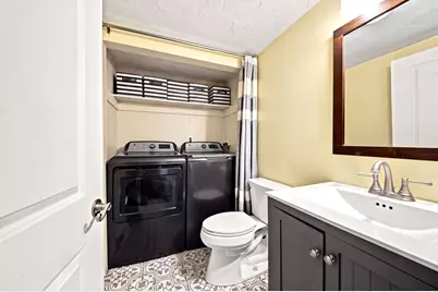 13 Meyer Ter #13, Canton, MA 02021 - Photo 32