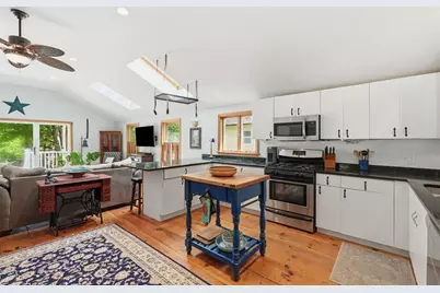 42 Water St., Northampton, MA 01053 - Photo 12