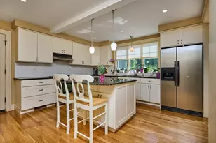 25 Woodbridge St, South Hadley, MA 01075 - Photo 14