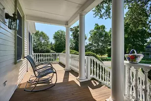 25 Woodbridge St, South Hadley, MA 01075 - Photo 10