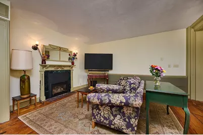 25 Woodbridge St, South Hadley, MA 01075 - Photo 8