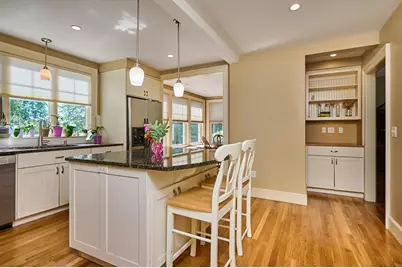 25 Woodbridge St, South Hadley, MA 01075 - Photo 16