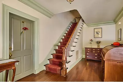 25 Woodbridge St, South Hadley, MA 01075 - Photo 4