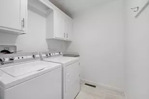 121 E Washington St, North Attleboro, MA 02760 - Photo 20