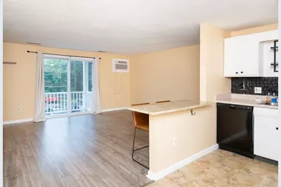 1585 Braley Rd #51, New Bedford, MA 02745 - Photo 14