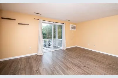 1585 Braley Rd #51, New Bedford, MA 02745 - Photo 8