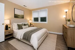 1585 Braley Rd, New Bedford, MA 02745 - Photo 16