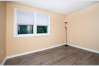 1585 Braley Rd #51, New Bedford, MA 02745 - Photo 18