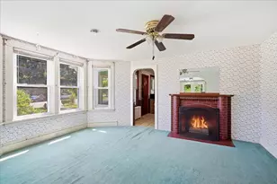74 Wareham St, Middleborough, MA 02346 - Photo 6
