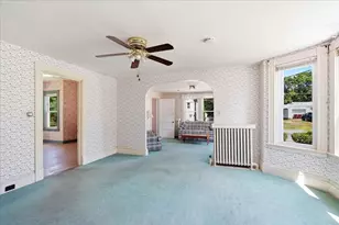 74 Wareham St, Middleborough, MA 02346 - Photo 8