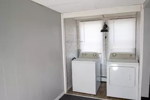 27 Elm St, Spencer, MA 01562 - Photo 12