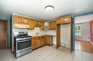 141 Cherry St, Gloucester, MA 01930 - Photo 14