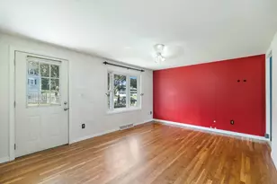 141 Cherry St, Gloucester, MA 01930 - Photo 10