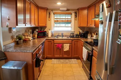 130 Littleton St, Springfield, MA 01104 - Photo 16