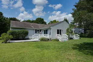 15 Burbank Ln, Lancaster, MA 01523 - Photo 4