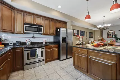 140 Commonwealth Ave #23, North Attleboro, MA 02776 - Photo 6