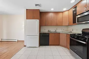84 Camelot Dr, Worcester, MA 01602 - Photo 8