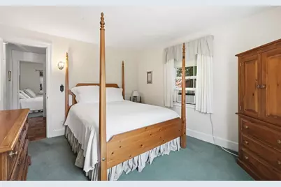 1374 Plumtree Rd, Springfield, MA 01119 - Photo 16