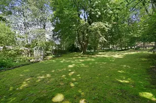 1374 Plumtree Rd, Springfield, MA 01119 - Photo 32