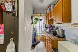 282 Belmont St, Brockton, MA 02301 - Photo 18
