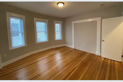 22 Melbourne Street, Boston, MA 02121 - Photo 6