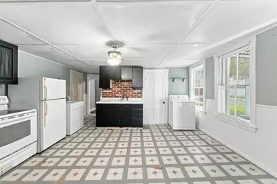 42-44 Pine St, Northbridge, MA 01588 - Photo 36