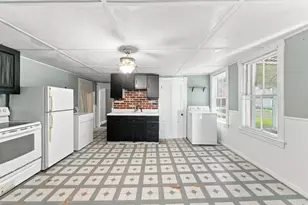 42-44 Pine St, Northbridge, MA 01588 - Photo 36