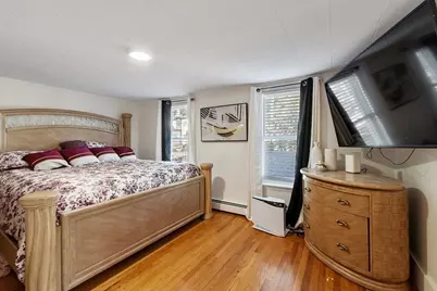 2 Grove St, Methuen, MA 01844 - Photo 12
