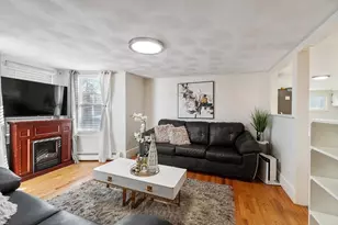 2 Grove St, Methuen, MA 01844 - Photo 2