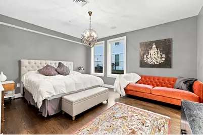 407 W 1st St #101, Boston, MA 02127 - Photo 16