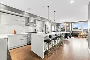 407 W First St, Boston, MA 02127 - Photo 1