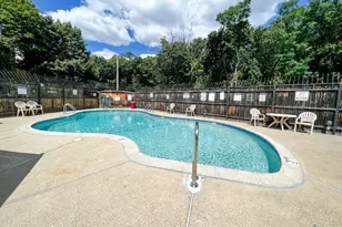 1427 Commonwealth Ave, Boston, MA 02135 - Photo 6