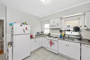 28 Magnolia St, Arlington, MA 02474 - Photo 4