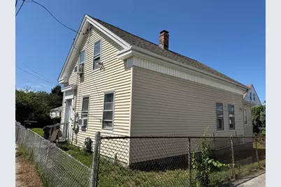 15 Allen St, Fall River, MA 02724 - Photo 2