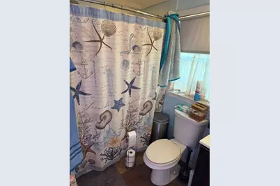 15 Allen St, Fall River, MA 02724 - Photo 18