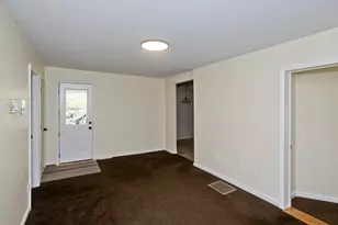 15 Bridge St, Monson, MA 01057 - Photo 4
