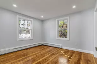 197 Oakland Ave, Methuen, MA 01844 - Photo 6