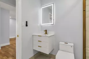 197 Oakland Ave, Methuen, MA 01844 - Photo 12