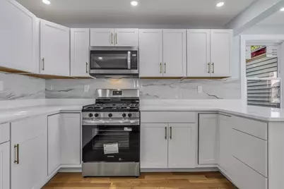 197 Oakland Ave, Methuen, MA 01844 - Photo 18