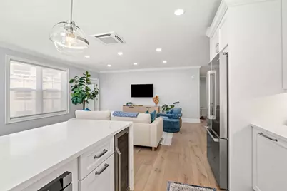 16 Franklin Street #1402, Salem, MA 01970 - Photo 4
