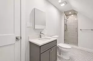 35 Farragut Ave, Medford, MA 02155 - Photo 20