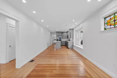 35 Farragut Ave #35, Medford, MA 02155 - Photo 4